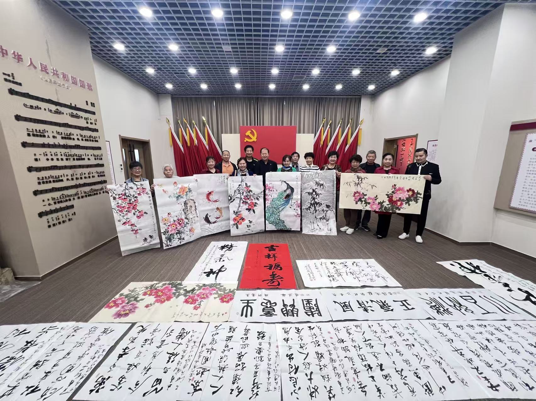 【翰墨丹青頌華誕】新蒲建設集團與河南長生書畫院舉辦國慶主題書畫筆會